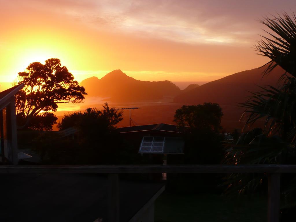 Bethells Beach Cottages Екстериор снимка