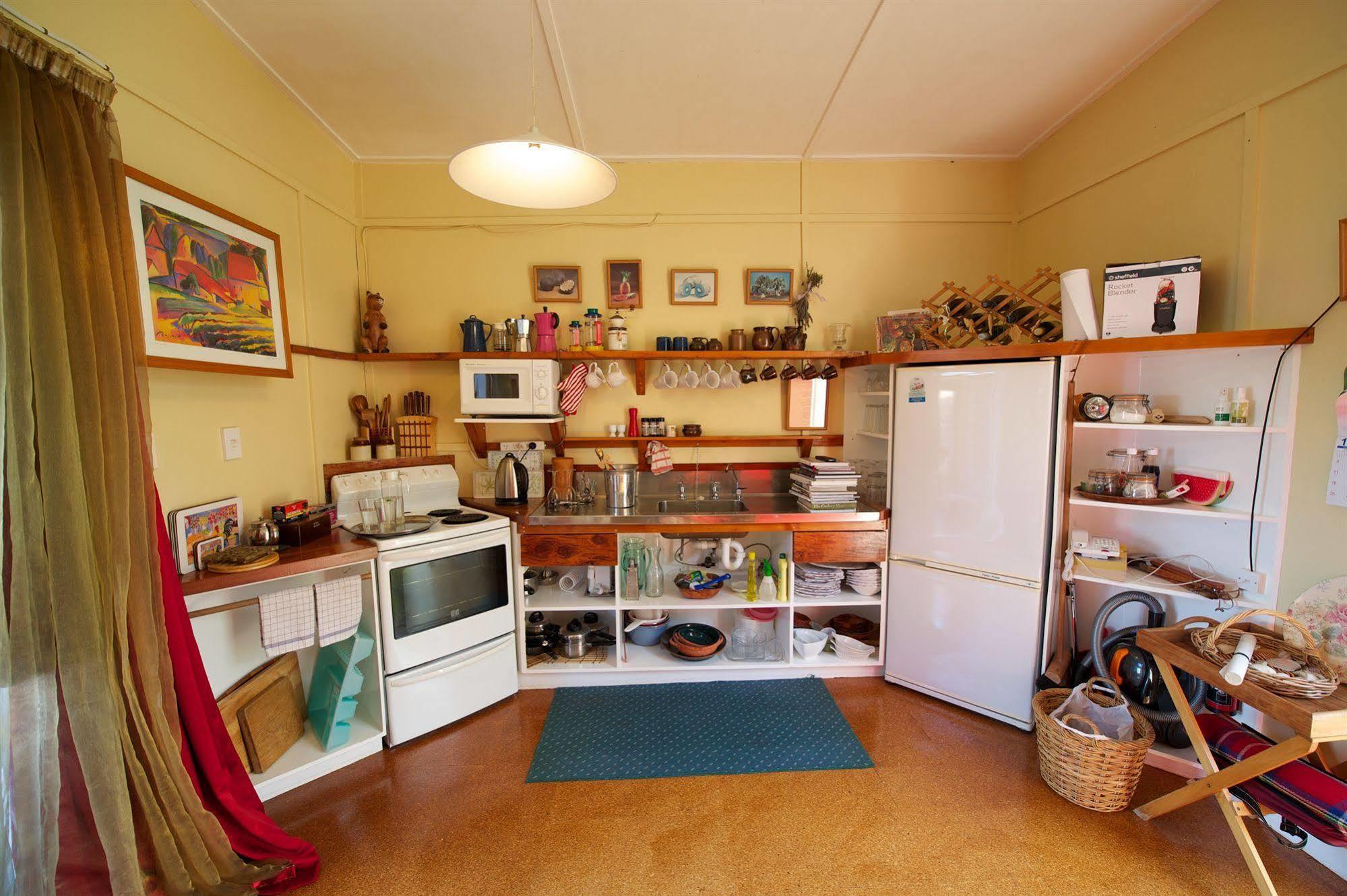 Bethells Beach Cottages Екстериор снимка