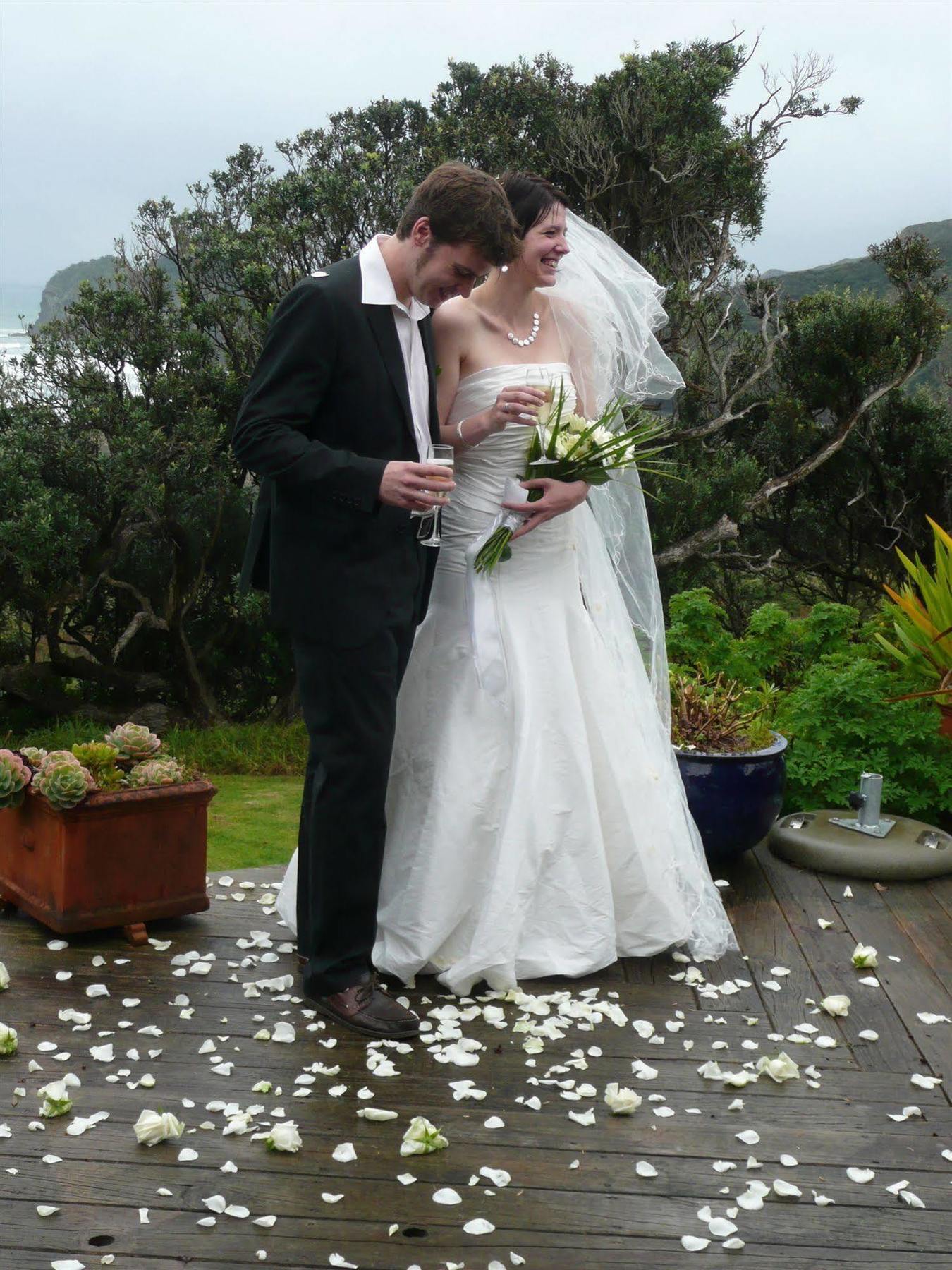 Bethells Beach Cottages Екстериор снимка