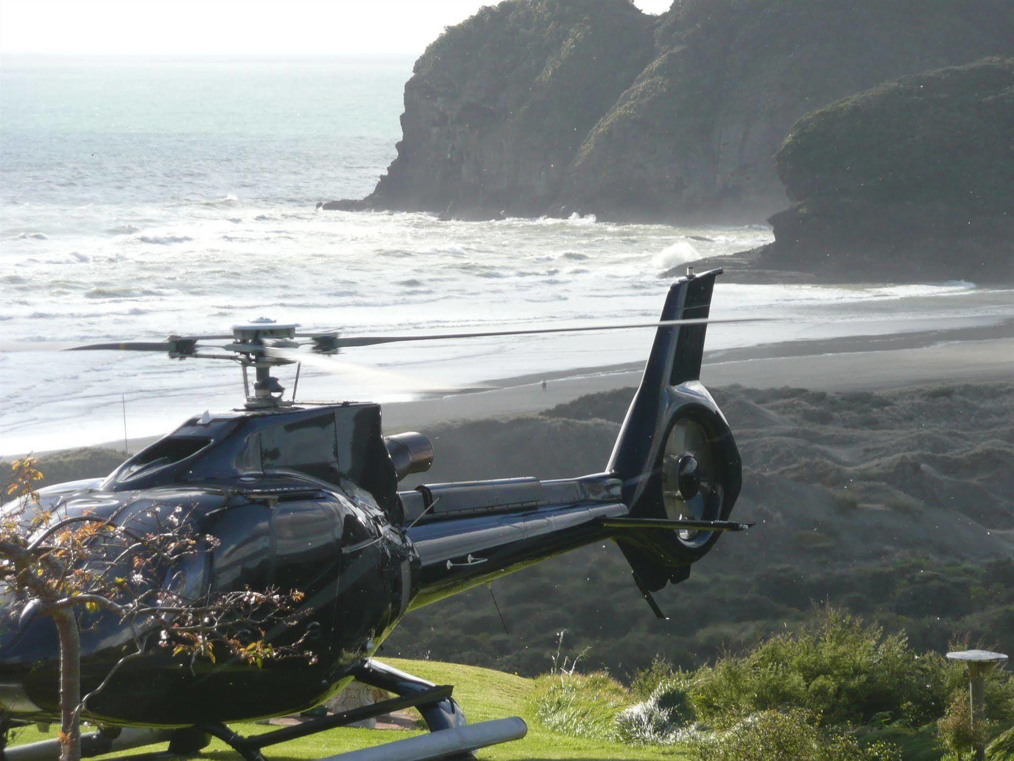 Bethells Beach Cottages Екстериор снимка