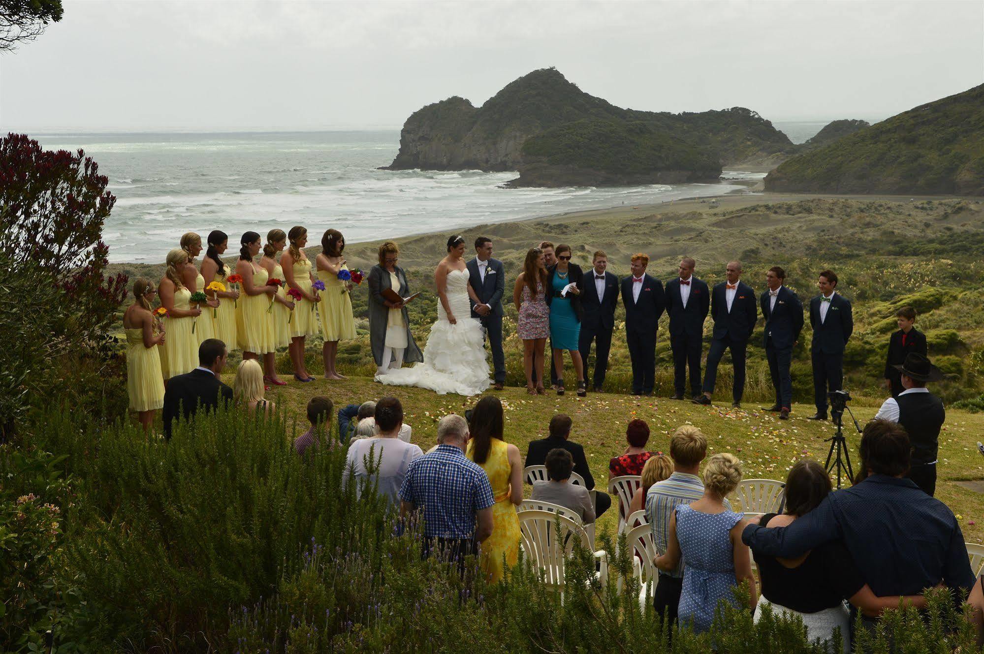 Bethells Beach Cottages Екстериор снимка