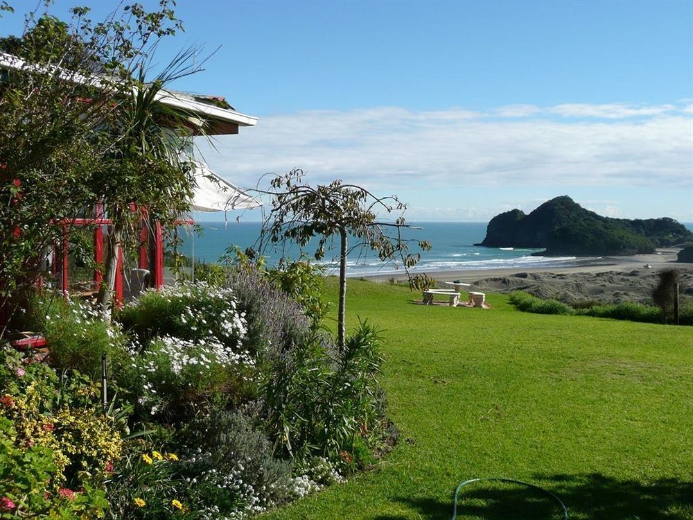 Bethells Beach Cottages Екстериор снимка