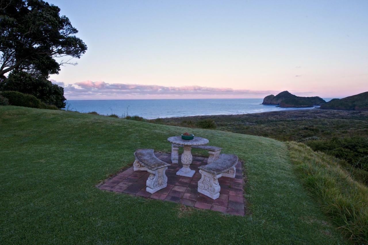 Bethells Beach Cottages Екстериор снимка