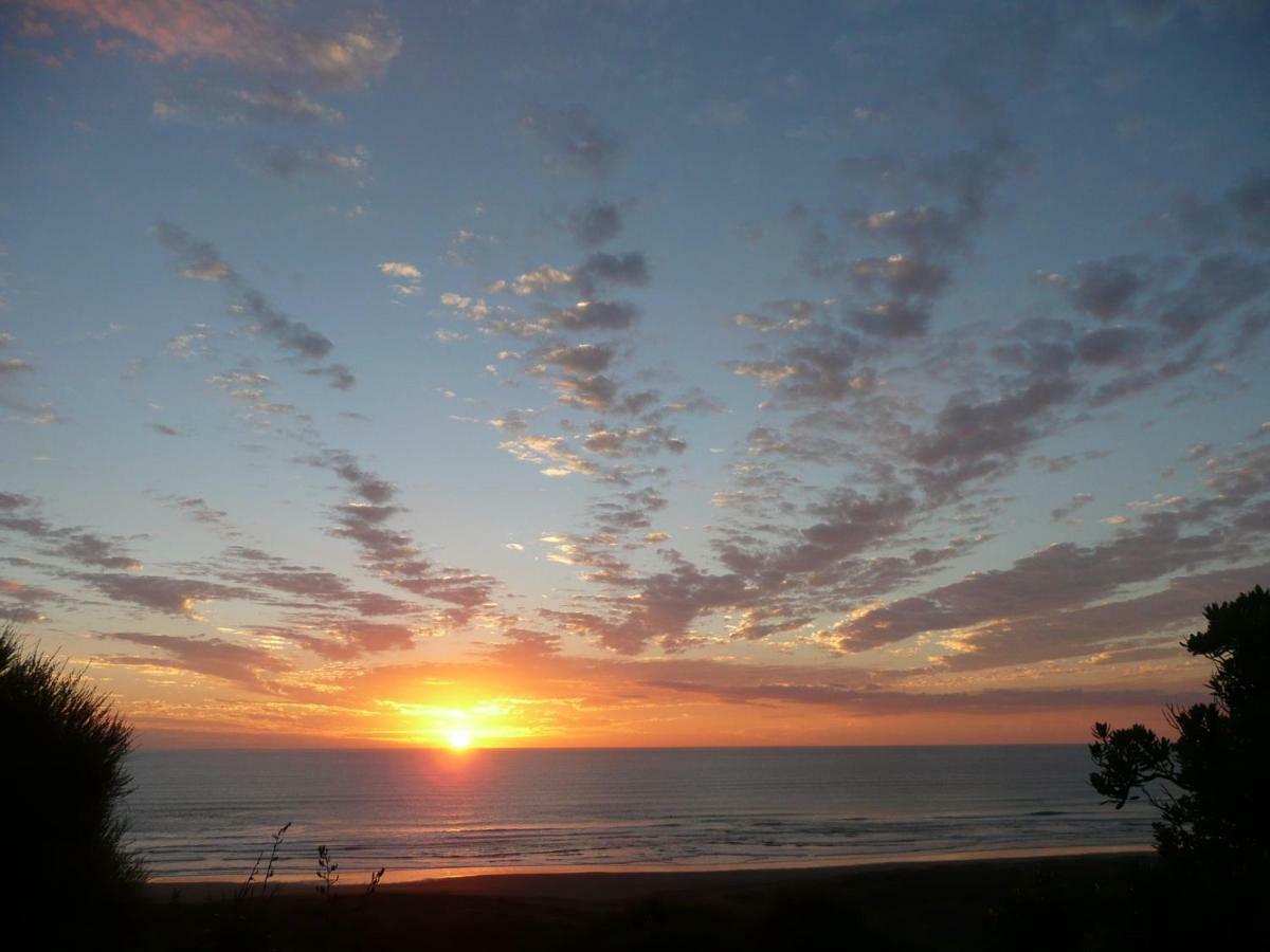 Bethells Beach Cottages Екстериор снимка